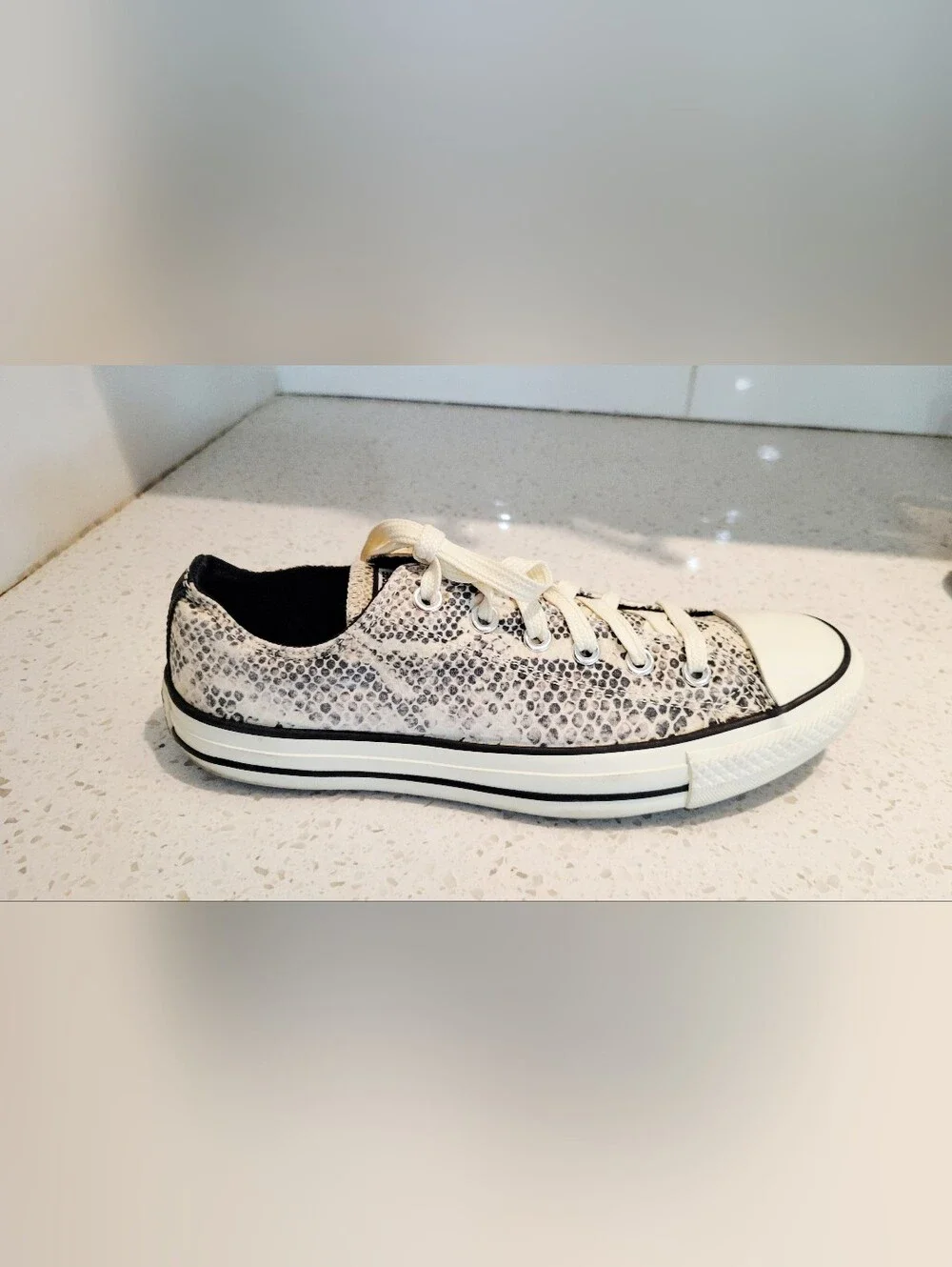 Converse All Star Unisex Snake Print Canvas Sneakers - Cream/Black | W-10 M-8 - Picture 4 of 9